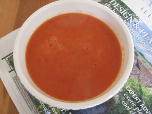 tomato and red pepper soup